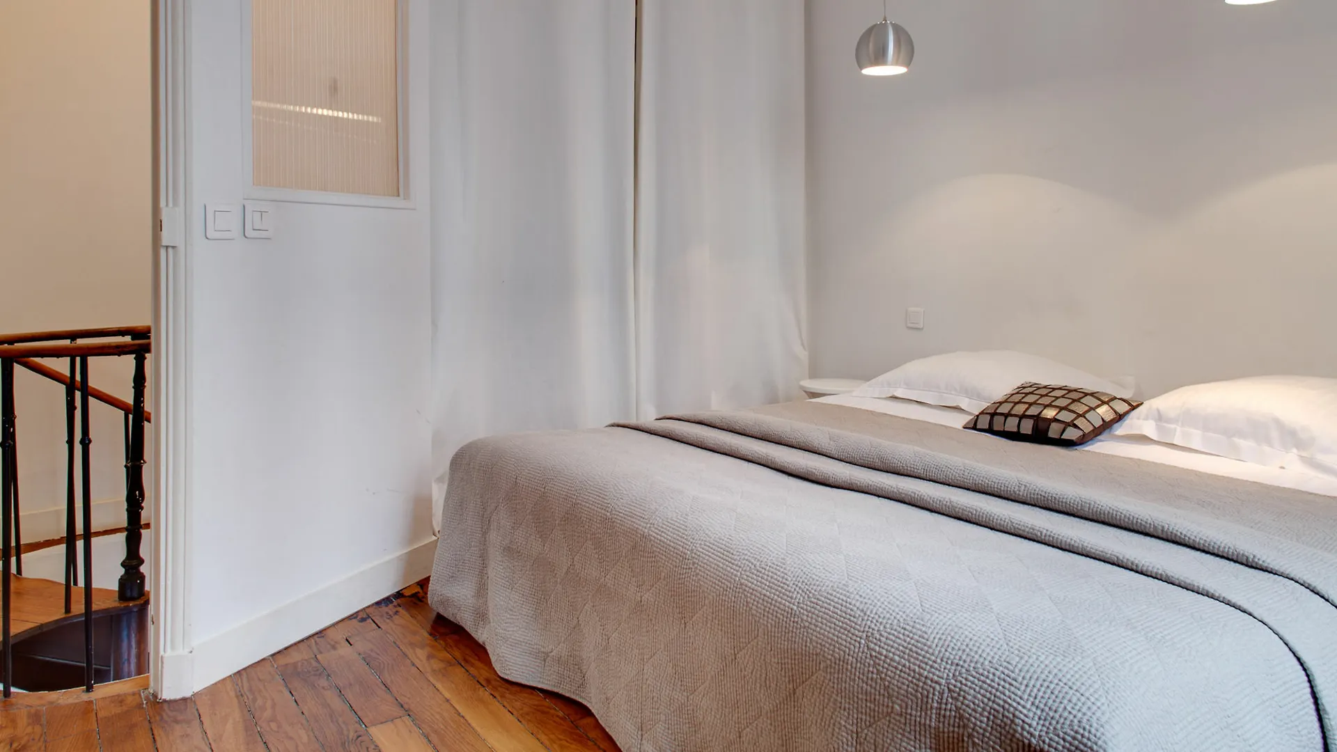 Apartament Europea - Invalides